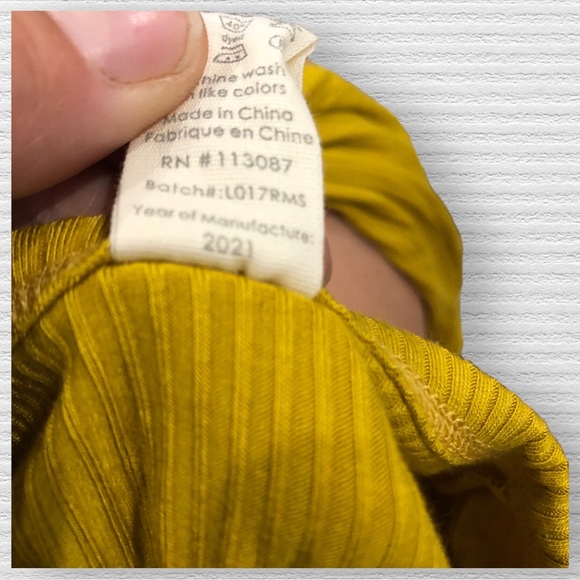 Kate Quinn Yellow Ribbed Footie - Picture 3 of 4